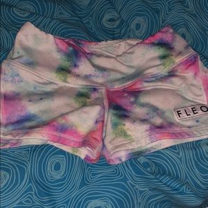 Galaxy fleo shorts